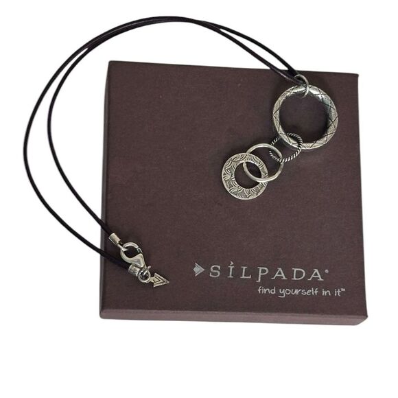 N1821 Silpada Retired Brown Leather Necklace with 4 Linked Rings Pendant - Picture 3 of 5